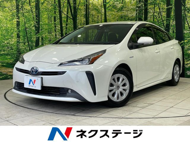 プリウス1.8 S