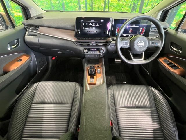 ノートオーラ1.2 G レザーエディション