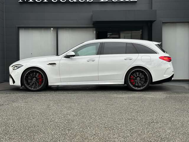 CクラスAMG C63 S E パフォーマンス 4WD