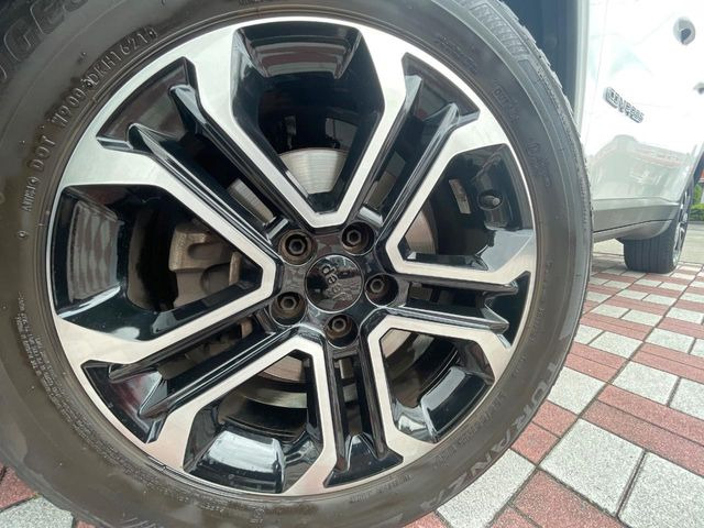 ������16�C���`�A���~�z�C�[��:�A���ԂȂ�ł͂̑�z����������x����z�C�[���Ƒ����ł�!���{�Ԃ̑���Ɋ���Ă�����ɂ����Б̊����Ē��������قǁA�������x���ł܂Ƃ܂��Ă��܂�!