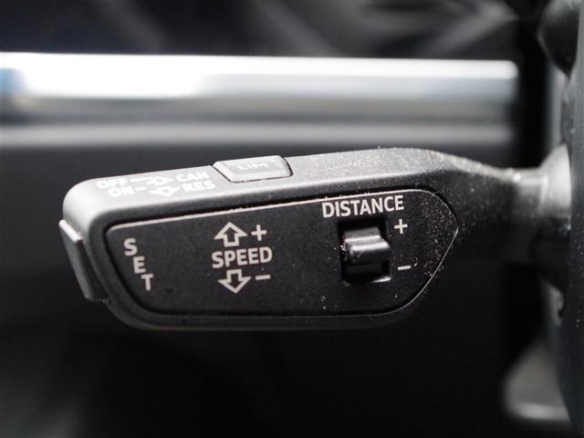 Q3スポーツバック35 TDI クワトロ Sライン ディーゼル 4WD