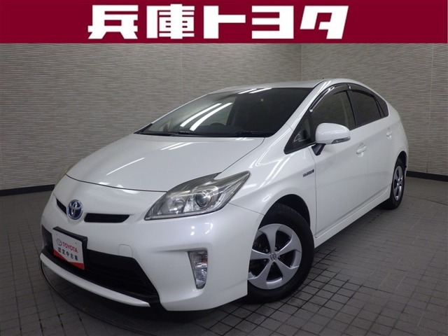 プリウス1.8 S