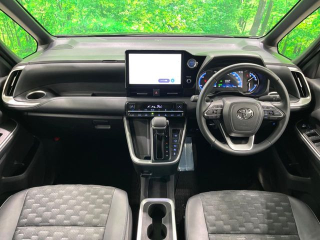 ヴォクシー1.8 ハイブリッド S-Z