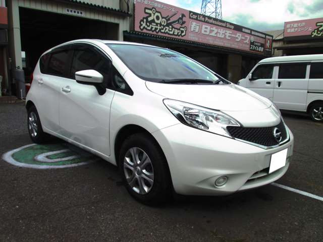 ノート1.2 X FOUR 4WD