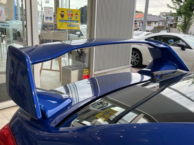 �y��^�����X�|�C���[�z�X�|�[�c�J�[�炵�����O�b�ƈ�������^�����X�|�C���[�𑕒��􍂑����s���̃X�^�r���e�B(���s���萫)����ɖ𗧂��܂��B