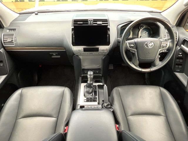 ランドクルーザープラド2.7 TX Lパッケージ マットブラック エディション 4WD