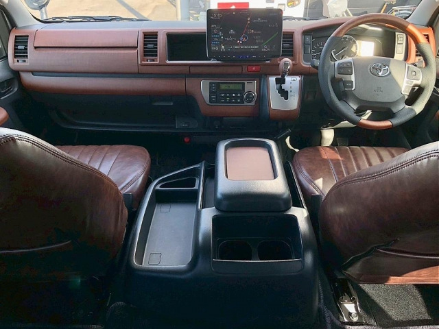 ハイエース2.7 GL ロング ミドルルーフ 4WD