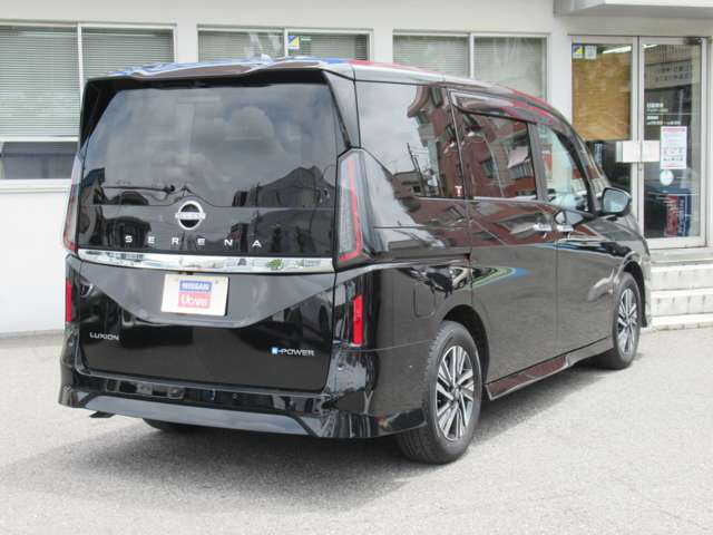 セレナ1.4 e-POWER ルキシオン