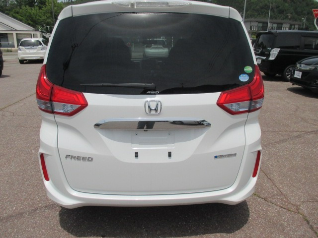 フリード1.5 ハイブリッド G ホンダセンシング 4WD