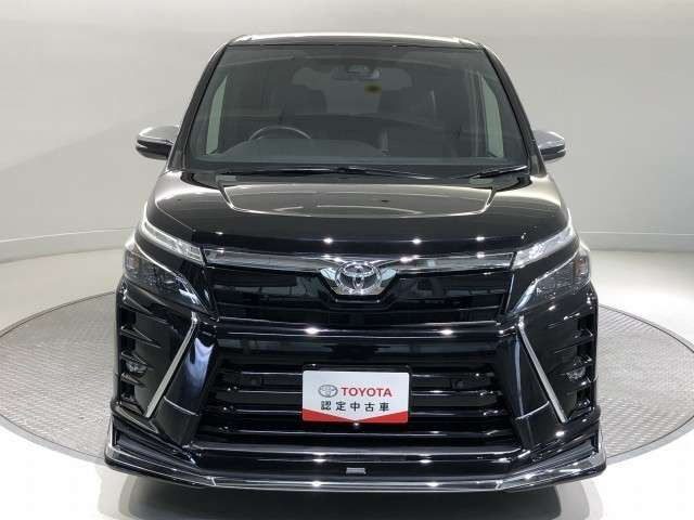 ヴォクシー2.0 ZS 煌III