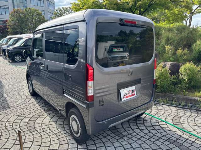 �l�C��4WD�A�y�����ԁA�R���p�N�g�J�[�ASUV�A�Z�_���A�~�j�o���A�A���Ԃ܂ŕ��L����葵���Ă���܂��B
