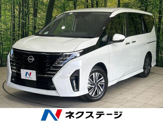 セレナ1.4 e-POWER ハイウェイスターV