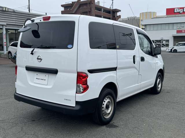 NV200バネットバン1.6 DX 4WD