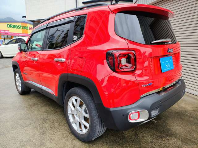 レネゲードリミテッド 4xe 4WD