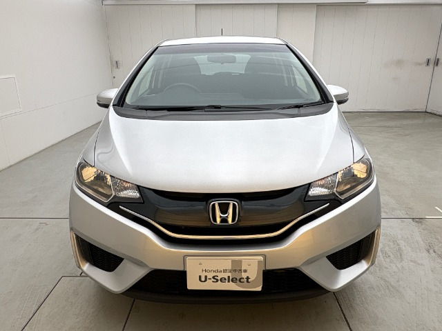 フィット1.3 13G Fパッケージ 4WD