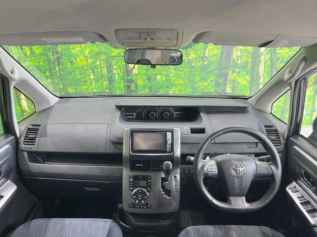 ヴォクシー2.0 ZS 煌II