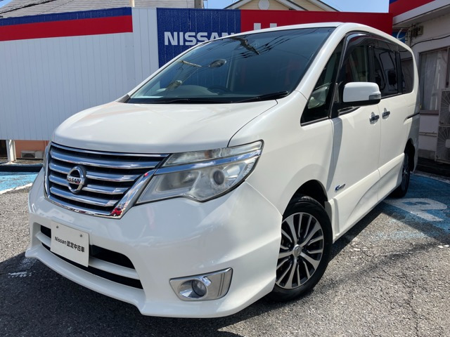 セレナ2.0 ハイウェイスター S-HYBRID