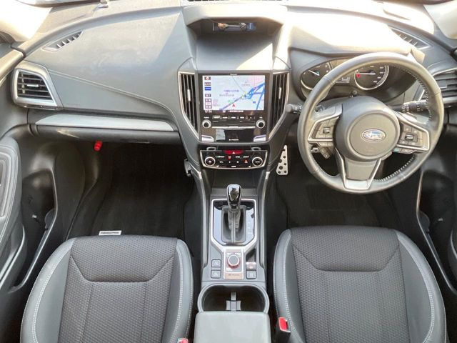 フォレスター2.0 アドバンス 4WD