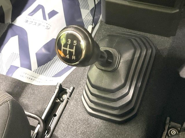 ジムニーXL 4WD
