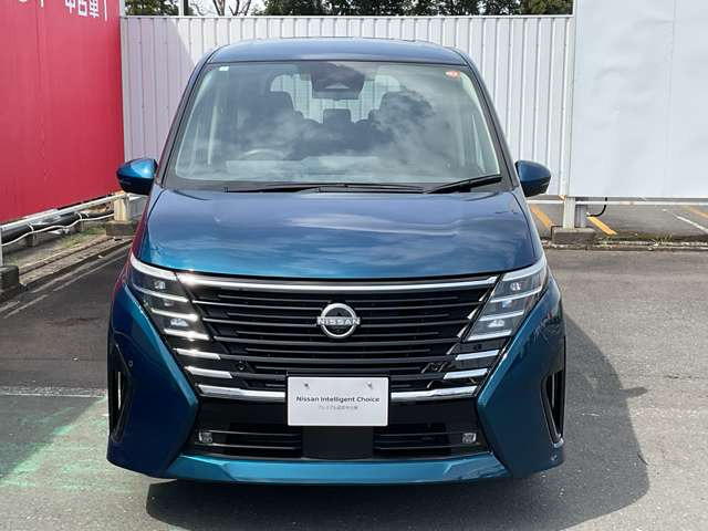 セレナ1.4 e-POWER ハイウェイスターV