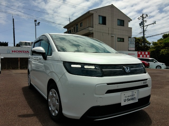 フリード1.5 e:HEV エアー