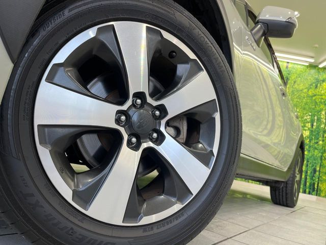 �y����17�C���`�A���~�z�C�[���z�O�ςɃ}�b�`���������A���~�z�C�[���𑕒����Ă���܂��B�e��ЊO�A���~�z�C�[����A�X�^�b�h���X�^�C�����戵�����Ă���܂��B���񂲑��k����������
