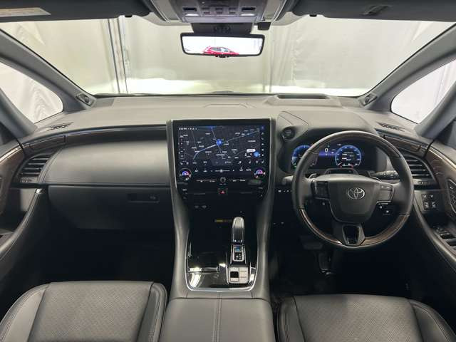 アルファードハイブリッド 2.5 エグゼクティブ ラウンジ E-Four 4WD