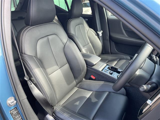 XC40アルティメット B4 AWD 4WD