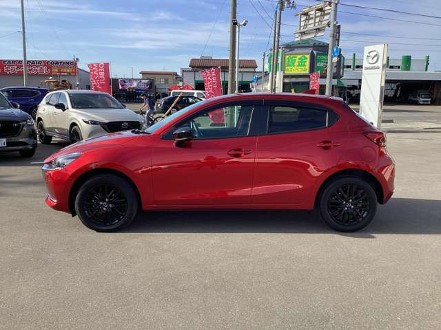 MAZDA21.5 15S ブラックトーンエディション 4WD