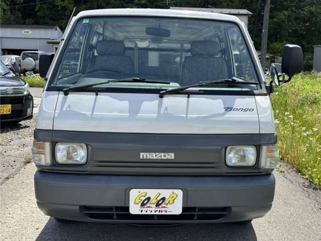 ボンゴバン2.2 DX 低床 ディーゼル 4WD
