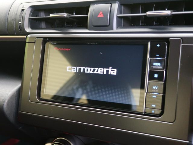 �ypioneer�i�r�z�g���₷���i�r�ŖړI�n�܂ł�������ē����Ă���܂��B�e��I�[�f�B�I�Đ��@�\���[�����Ă���A���Ԃ̉^�]������Ɋy�����Ȃ�܂�!