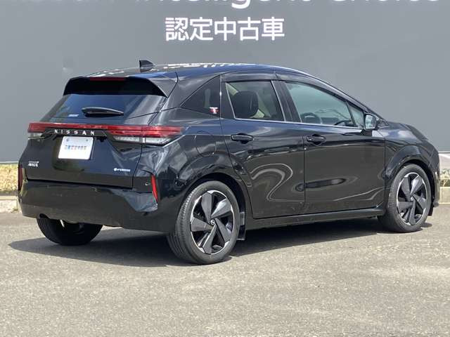 ノートオーラ1.2 G レザーエディション