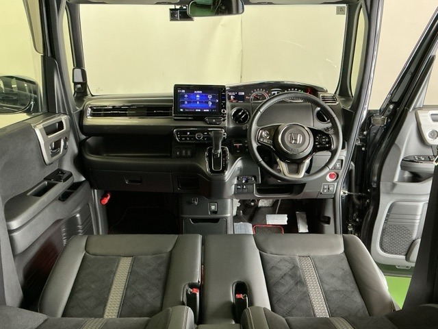N-BOXカスタムL ターボ スタイルプラス ブラック 4WD