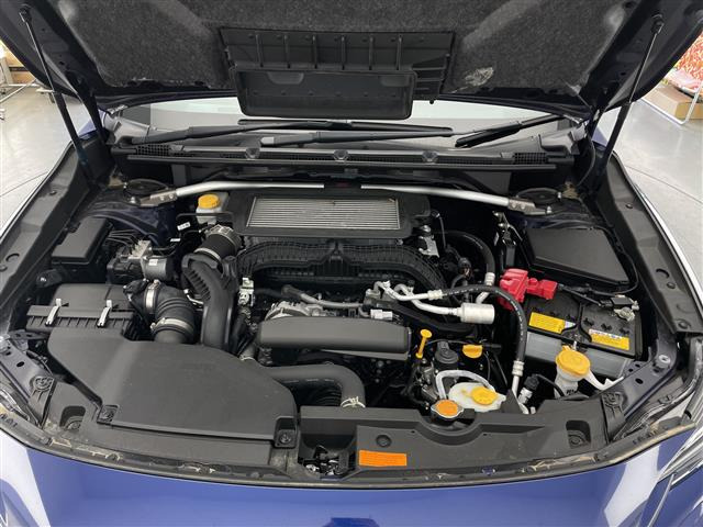 レヴォーグ1.8 STI スポーツ 4WD