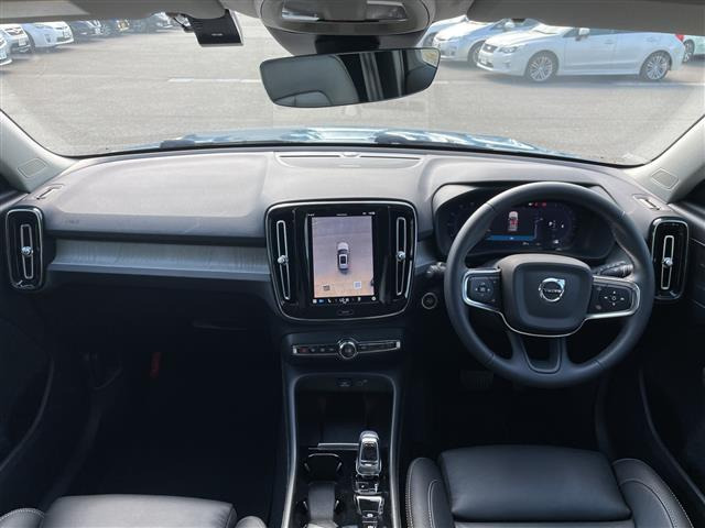 XC40アルティメット B4 AWD 4WD