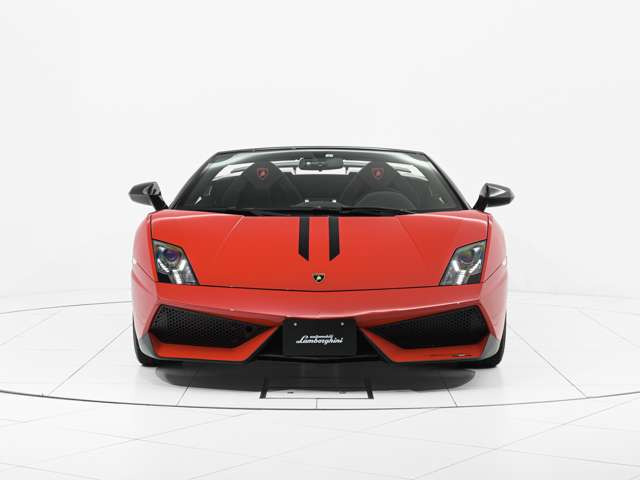 ガヤルドスパイダーLP570-4 ペルフォルマンテ eギア 4WD