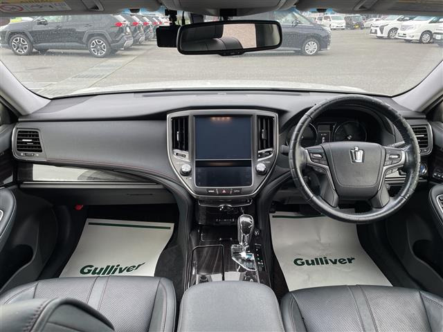 クラウンアスリートハイブリッド 2.5 G Four 4WD