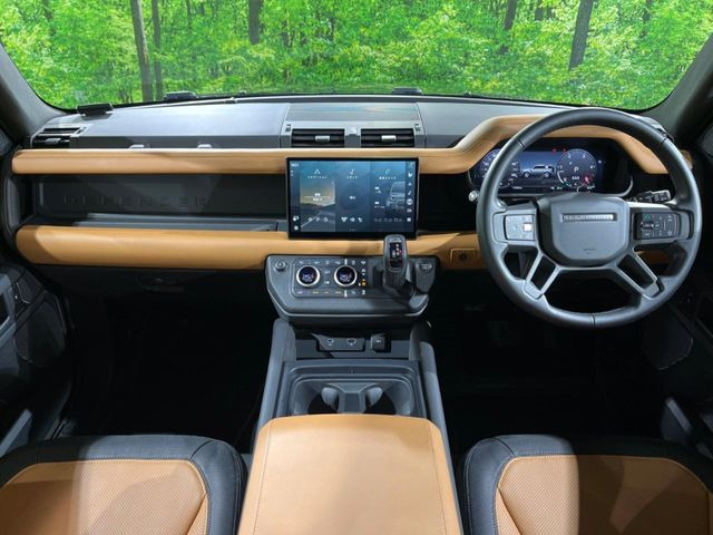 ディフェンダー110 X ダイナミック HSE 3.0L D300 ディーゼル 4WD