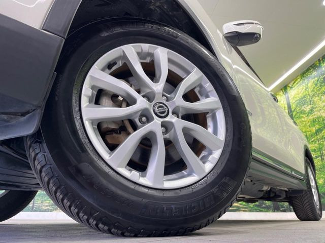 �y����17�C���`�A���~�z�C�[���z�O�ςɃ}�b�`���������A���~�z�C�[���𑕒����Ă���܂��B�e��ЊO�A���~�z�C�[����A�X�^�b�h���X�^�C�����戵�����Ă���܂��B���񂲑��k������