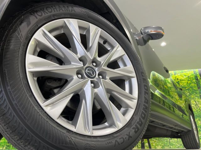 �y����19�C���`�A���~�z�C�[���z�O�ςɃ}�b�`���������A���~�z�C�[���𑕒����Ă���܂��B�e��ЊO�A���~�z�C�[����A�X�^�b�h���X�^�C�����戵�����Ă���܂��B���񂲑��k����������