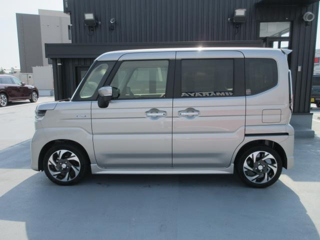 フレアワゴンカスタムスタイル XT