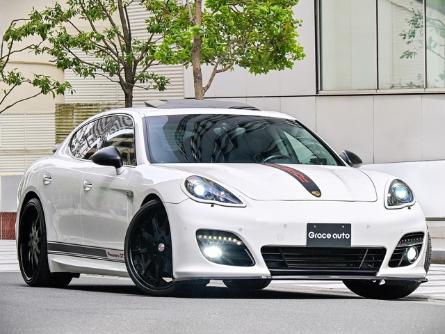 パナメーラ4S PDK 4WD