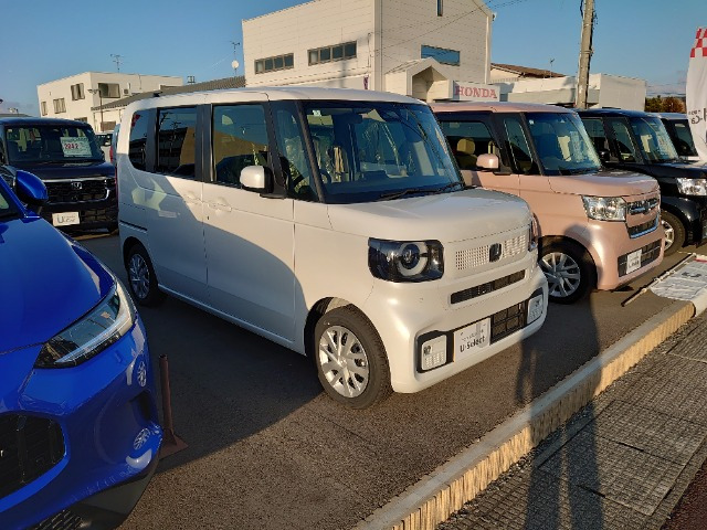 N-BOX