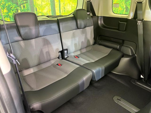 3��ڃV�[�g�͂�������ԗǍD����l�ł��������ƍ����Ē����܂��̂ŁA��l���ł̂��o���������N���N�ł��􂲉Ƒ��ŁA�C�̒m�ꂽ���ԂŁA�h���C�u�ɍs���̂��y���݂ł��ˁ�