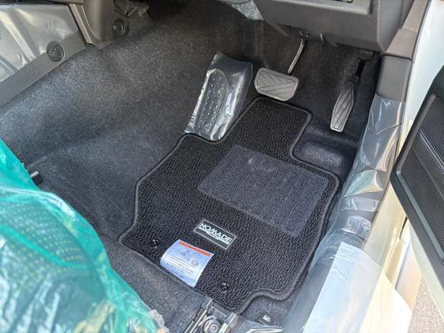 ジムニーノマド1.5 FC 4WD