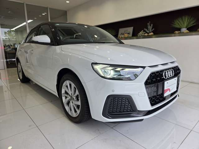 A1スポーツバック25 TFSI アドバンスド