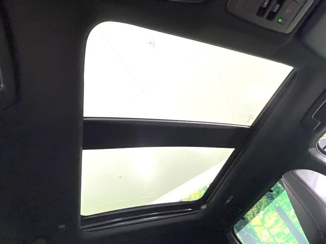 アウトランダーPHEV 2.4 P 4WD
