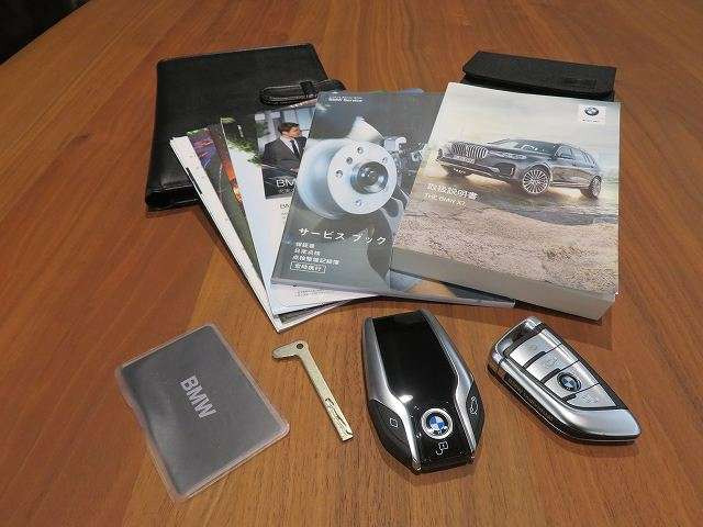 X7xドライブ 40d デザイン ピュアエクセレンス 4WD
