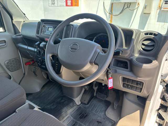 NV100クリッパーGXターボ ハイルーフ 4WD
