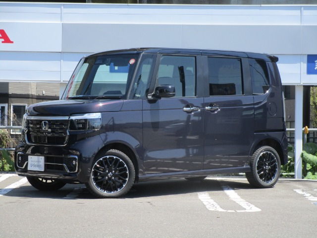 N-BOXカスタムターボ コーディネートスタイル 2トーン 4WD